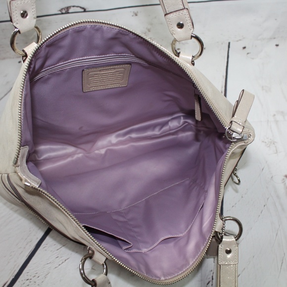 Coach Poppy Glitter Glam Daisy Tote - Picture 2 of 9